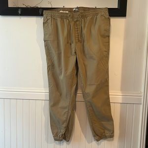 Old Navy mens jogger style pants